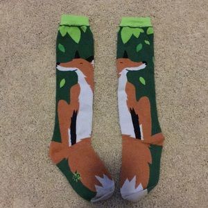 Tall Fox Socks 力 Small